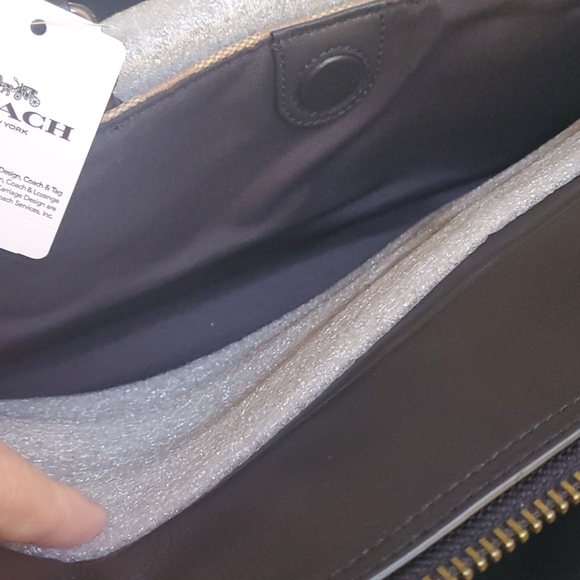 ♥️ DECIDED TO KEEP ♥️Coach Trekker Carryall In Signature - Travel - Picture 14 of 17